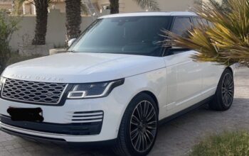 Range Rover Vogue 2018 Gcc full option for sale