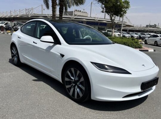 Tesla model 3 long range 2024 Gcc 0km for sale