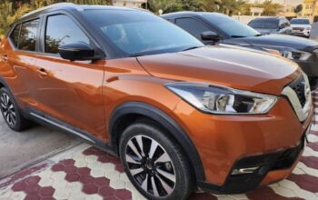 Nissan kicks SL full option 2019 Gcc for sale