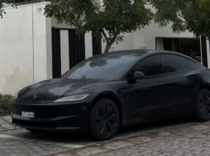 Tesla model 3 Long Range 2024 Gcc for sale