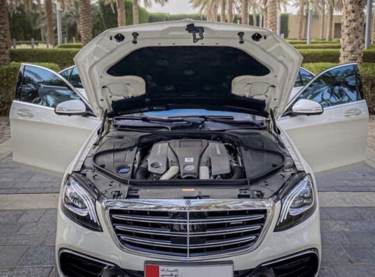 Mercedes S63 AMG full option 2014 Gcc for sale