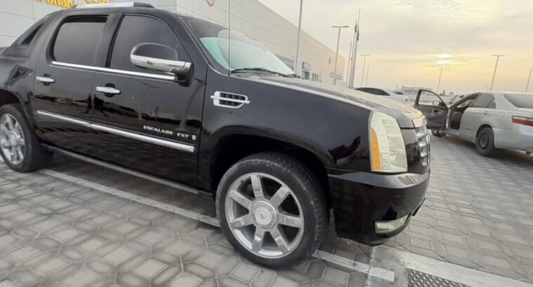 Cadillac Escalade pickup 2008 Gcc full option