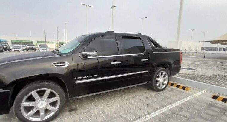 Cadillac Escalade pickup 2008 Gcc full option