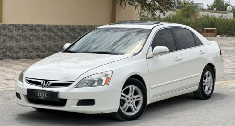 Honda Accord 2007 Gcc 3.5 full option for sale