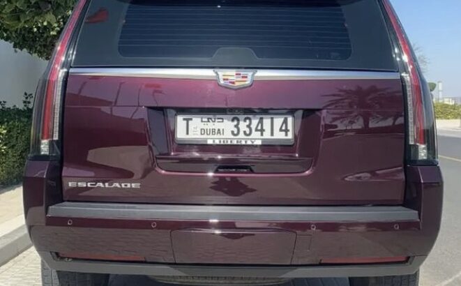 Cadillac Escalade full option 2017 Gcc for sale