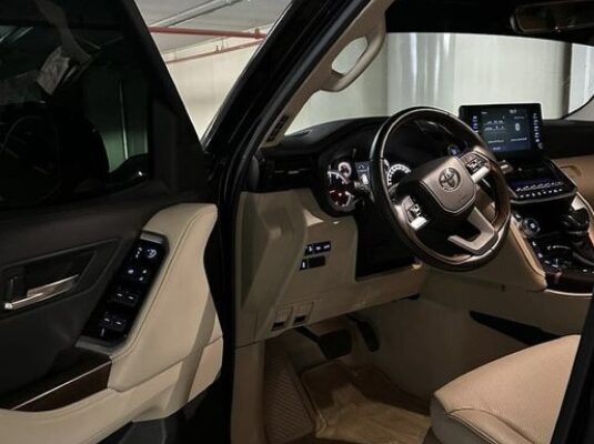 Toyota Land Cruiser GXR 2023 mid option for sale
