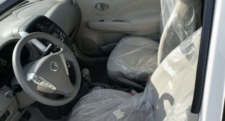 Nissan sunny 2023 Gcc mid option for sale