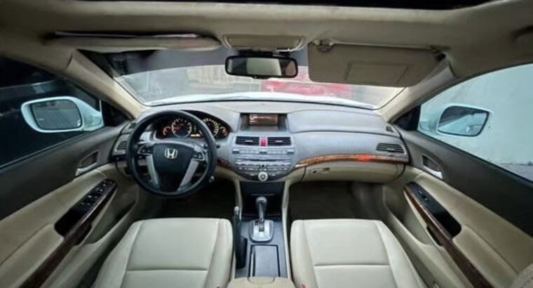 Honda Accord full option 2008 Gcc for sale