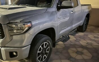 Toyota Tundra 5.7 mid option 2019 USA imported for