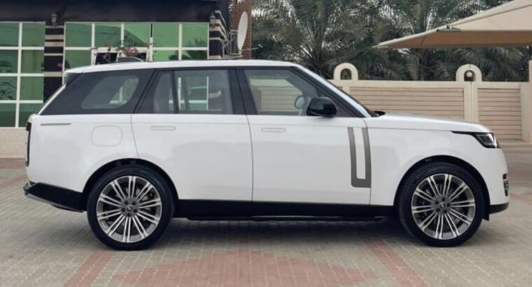 Range Rover Vogue 2023 Gcc full option for sale