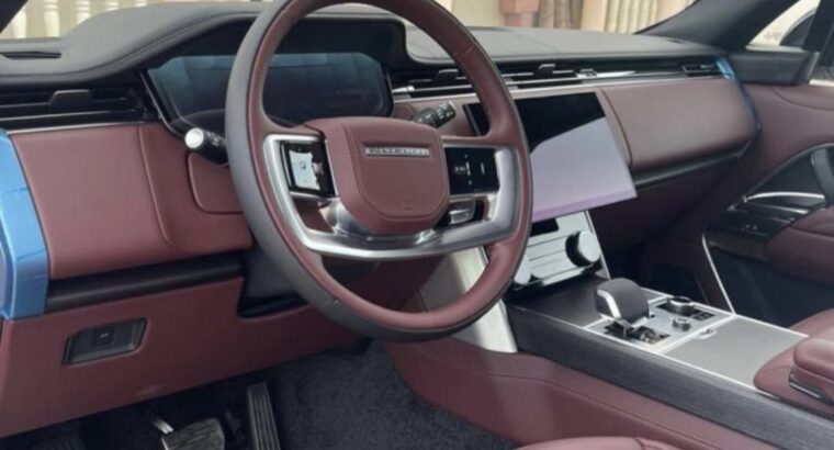 Range Rover Vogue 2023 Gcc full option for sale