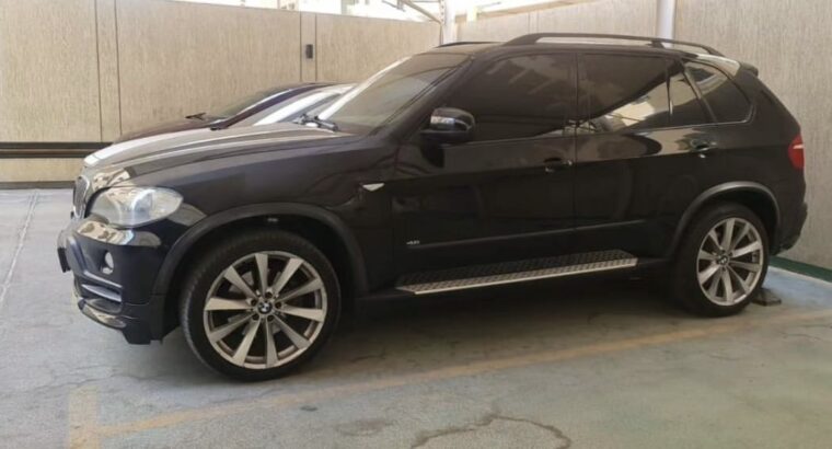 BMW X5 full option 2009 Gcc for sale