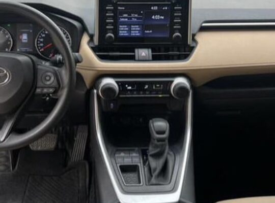 Toyota RAV4 EX 2021 Gcc full option Gcc for sale