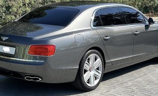 Bentley Flying spur 2016 full option Gcc