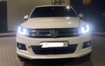 Volkswagen Tiguan R line full option 2014 Gcc