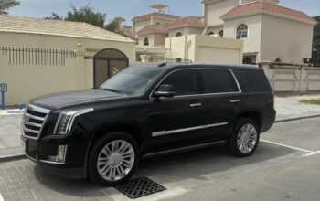 Cadillac Escalade full option 2018 Gcc for sale