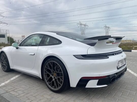 Porsche Carrera 911 full option 2024 Gcc