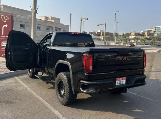 GMC Sierra AT4 coupe 2022 Gcc full option for sale