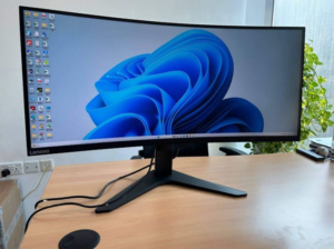 LENOVO 34 INCH GAMING MONITOR FOR SALE