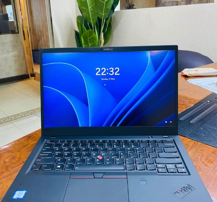 Lenovo X1 Carbon 6th Generation Ultrabook For Sale