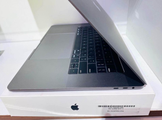 MacBook Pro (15inch-2019) core i9 For Sale