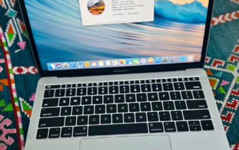 MacBook Pro 2017 core i5 8gb ram and 256 ssd for s