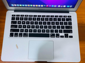 Macbook Air 2017 Core i7. 8/256 For Sale