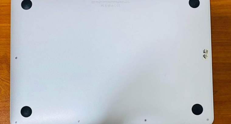 Macbook Air 2017 Core i7. 8/256 For Sale