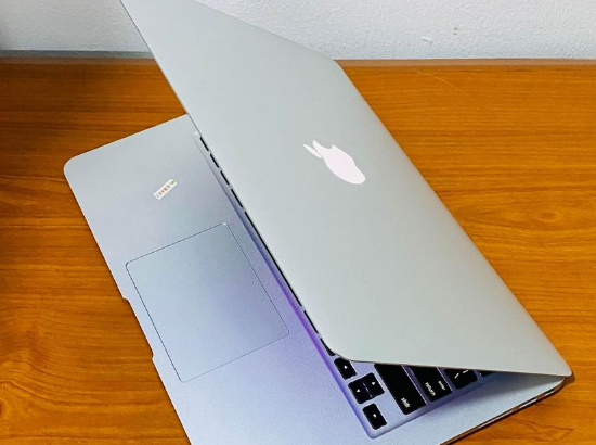 Macbook Air 2017 Core i7. 8/256 For Sale