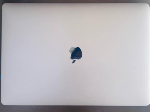 Macbook Pro 2017 A1707 Core i7 For Sale