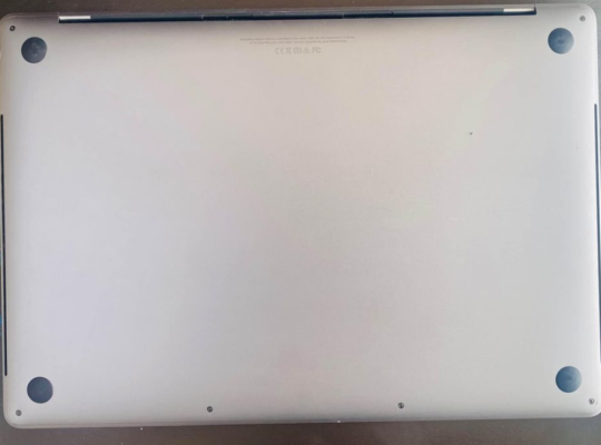 Macbook Pro 2017 A1707 Core i7 For Sale