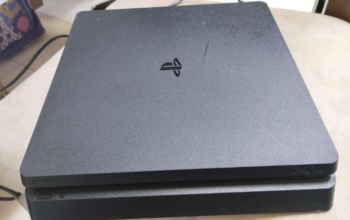 PS4 slim CUH-2218B for sale