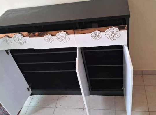 Shose rack on reasonable price for sale