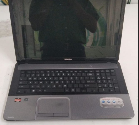 TOSHIBA Laptop AMD A6-4400M (2.70GHz) For Sale