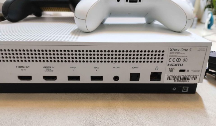 Xbox One S with 2 controllers and cable for sale