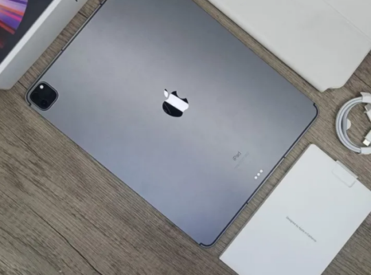 iPad pro 12.9 , 2018 For Sale