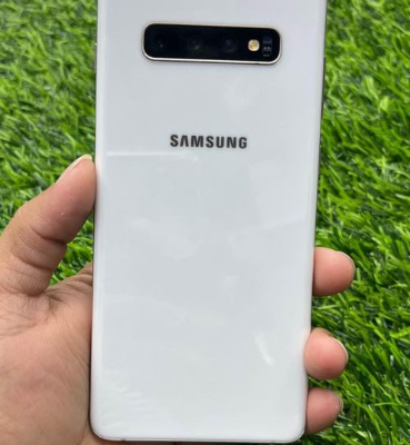 Samsung S10 plus 12g/1TB dual sim for sale