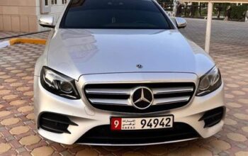 Mercedes E300 full option 2018 Gcc for sale