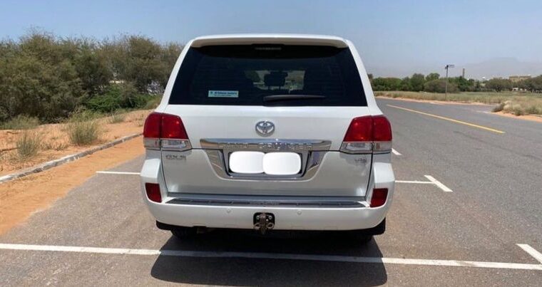 Toyota Land Cruiser GXR 2010 in good condition