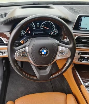 BMW 740LI full option Gcc 2018 in perfect conditio