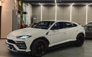 Lamborghini Urus 2019 Gcc full option for sale