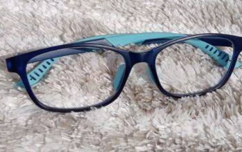 Medical glasses for children For Sale