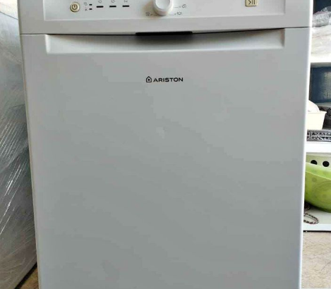 ARISTON Dishwasher for sale