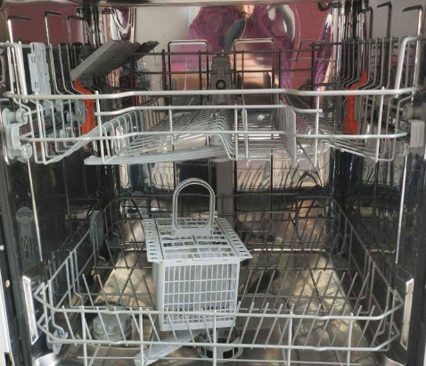 ARISTON Dishwasher for sale