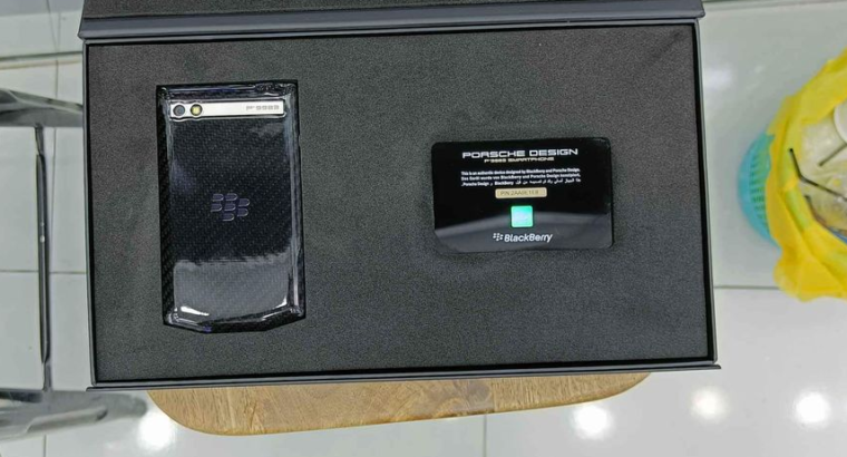 BLACKBERRY PORSCHE DESIGN 64GB FOR SALE
