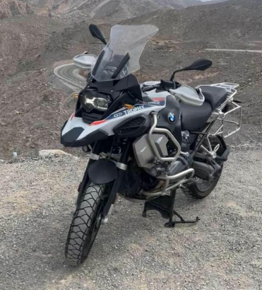 BMW GS 1250 ADVENTURE TROPHY 2024 GCC FOR SALE