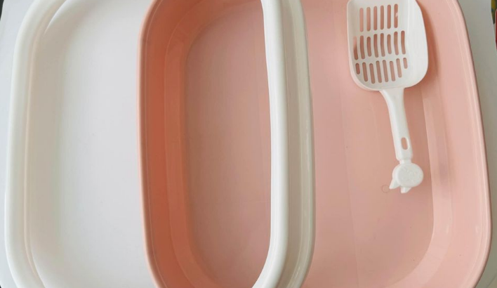 PINK CUTE & BROAD LITTER BOX FOR SALE