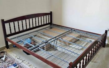 Bed frame 180 x 200 cm for sale