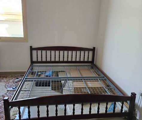 Bed frame 180 x 200 cm for sale