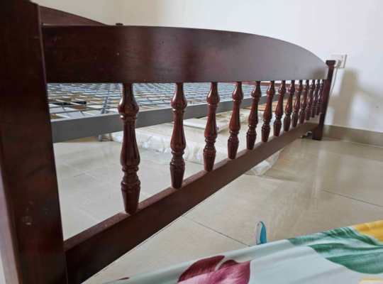 Bed frame 180 x 200 cm for sale